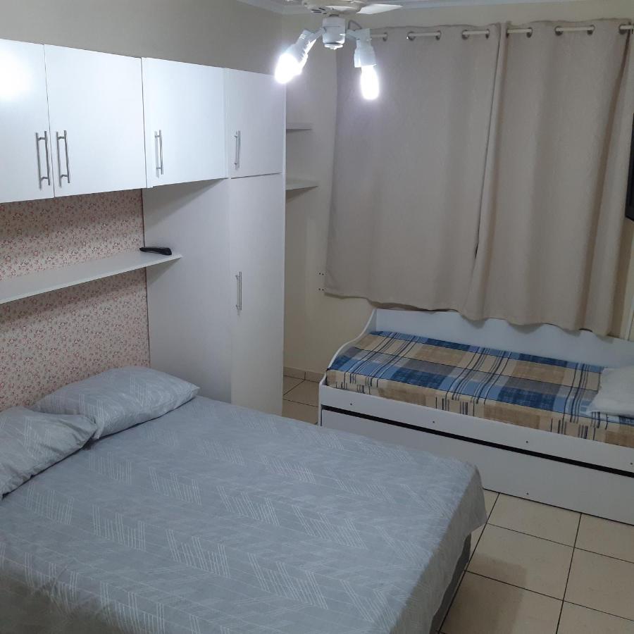 Apartamento Guaruja Enseada 2 Quadra Da Praia Atras Do Aquario Exteriör bild